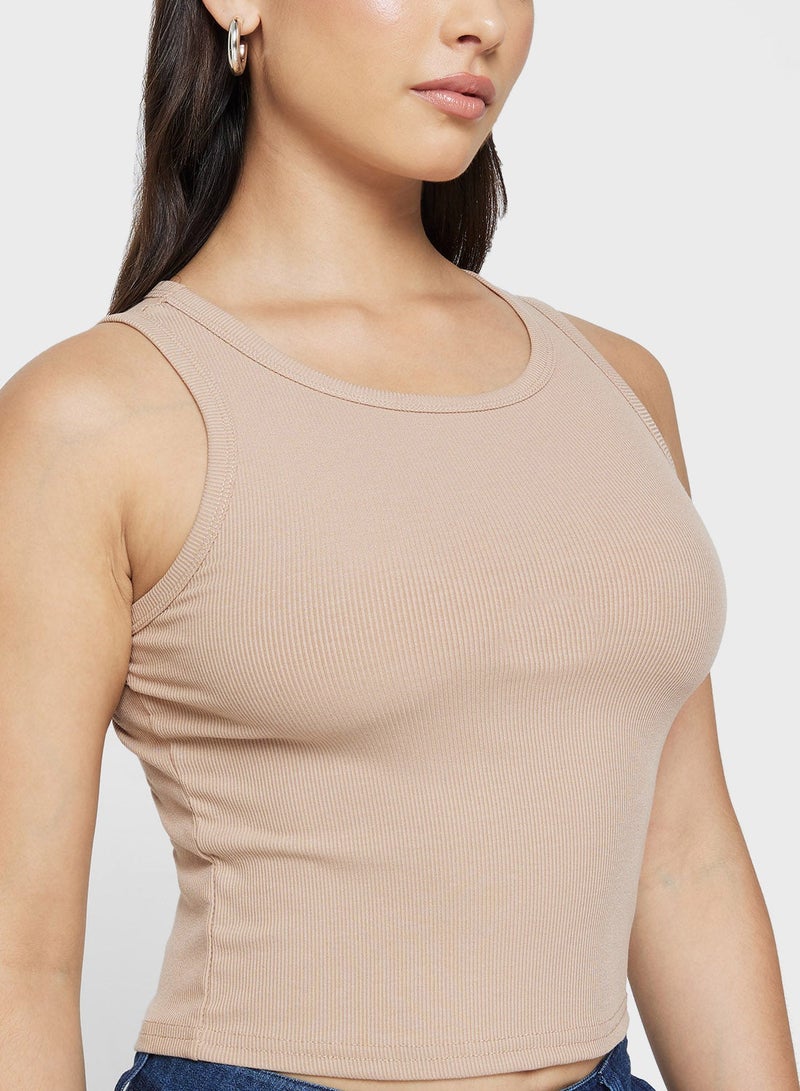 جينجر بيسيكس بلوزة بدون أكمام مضلعة سادة - Image 3